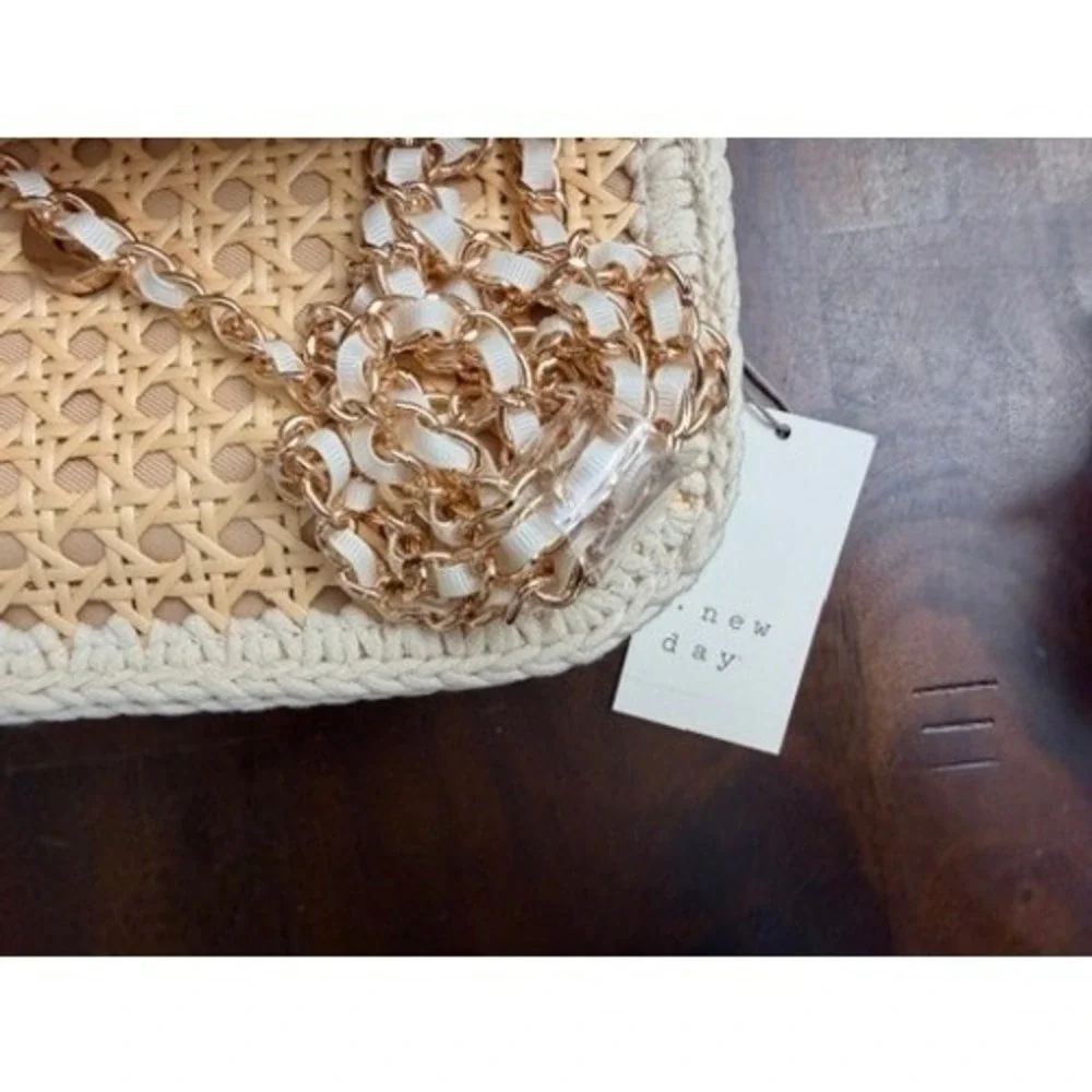 A New Day Woven Rattan Crossbody Bag Womens Small Tan NWT Boho Summer Purse NEW